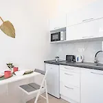 Apartment Super - New - Comfy *