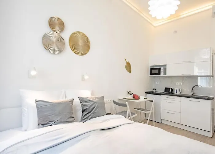 Super - New - Comfy * بودابست